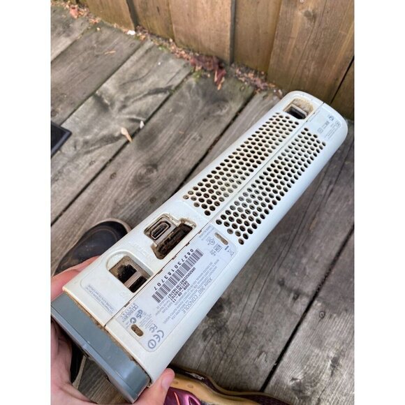 Microsoft Xbox 360 60GB Console ONLY - UNTESTED - Picture 9 of 10